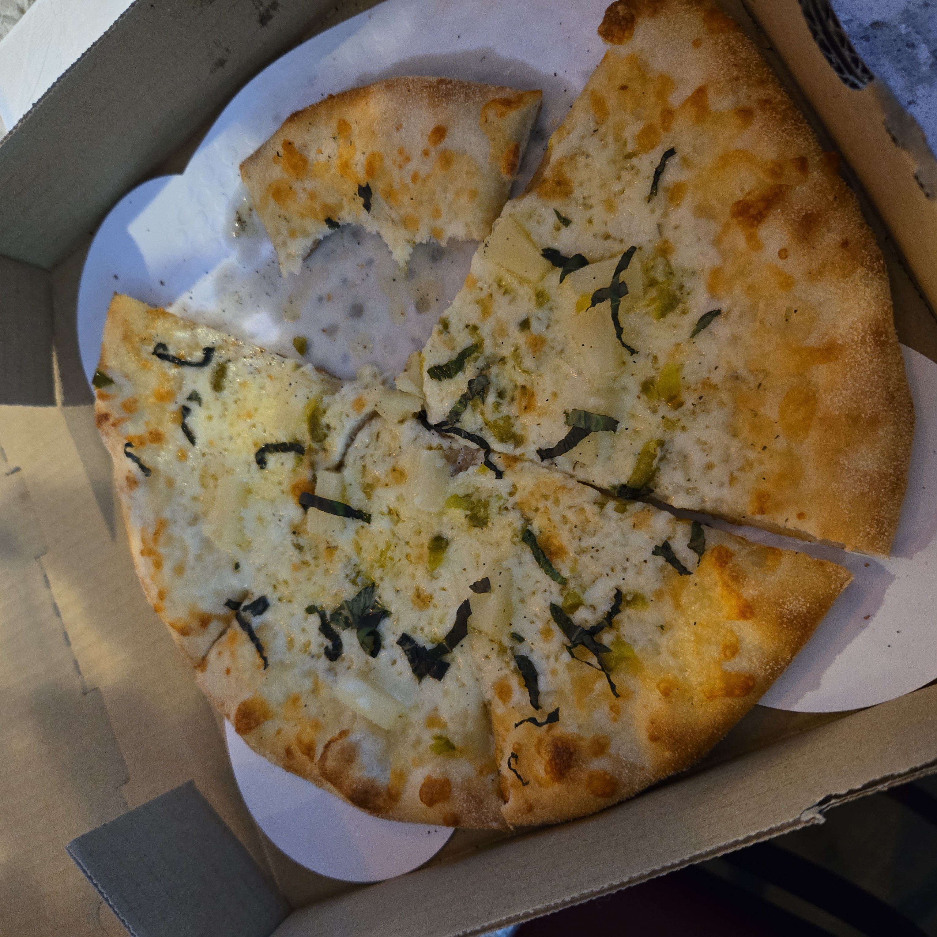 doreene.migliori on One Bite Pizza App