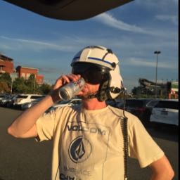 main.line.pizza.man on One Bite Pizza App