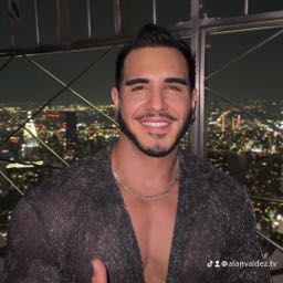 xalanvaldezx on One Bite Pizza App