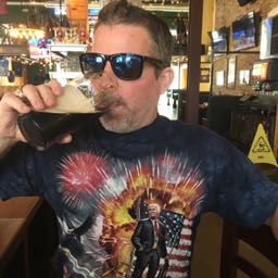 johnny.horton on One Bite Pizza App