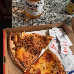 pategrisham on One Bite Pizza App