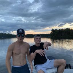 lucas.reutimann on One Bite Pizza App