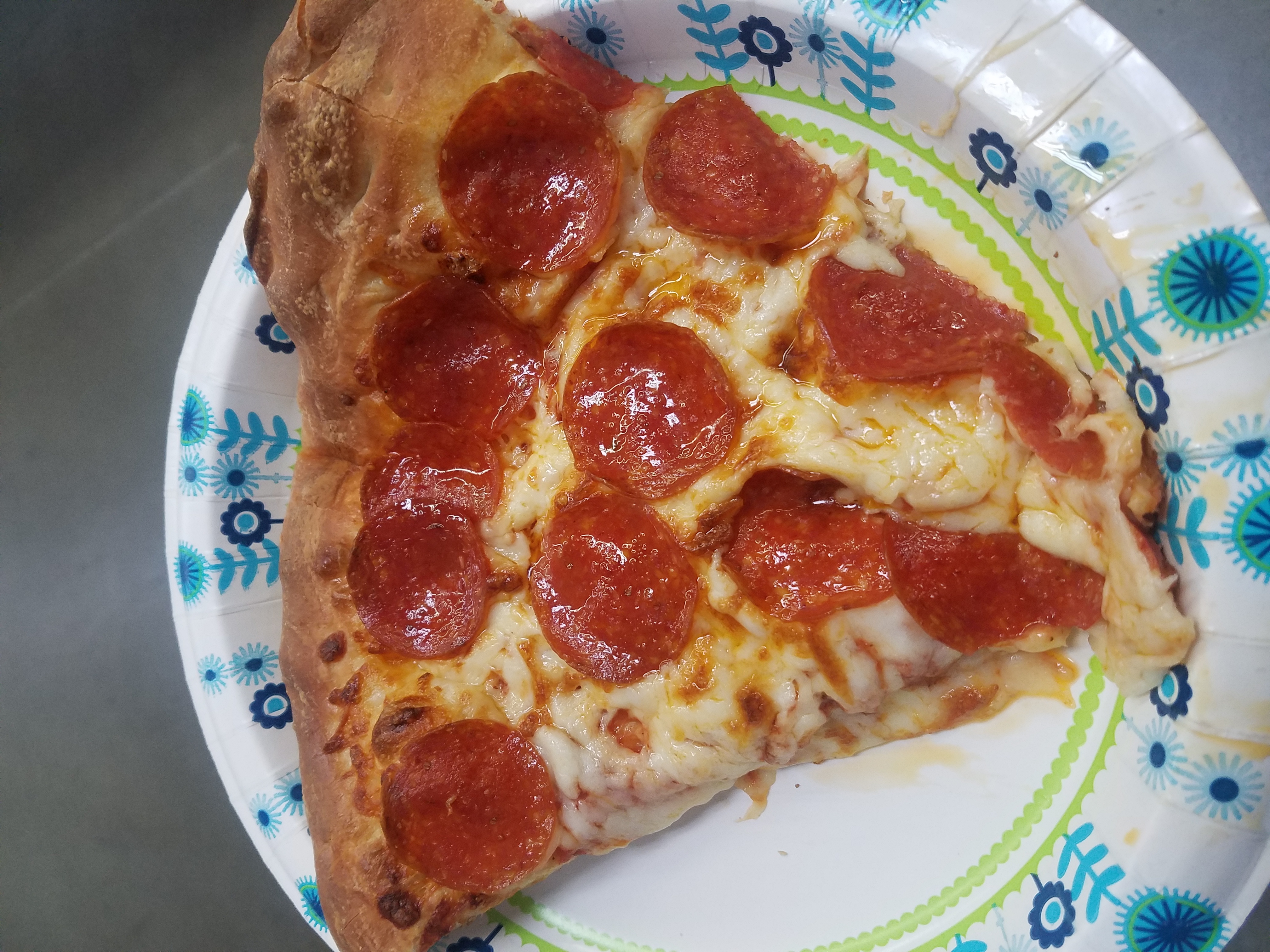 ryan524 on One Bite Pizza App