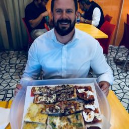 jamie.mcbride1 on One Bite Pizza App