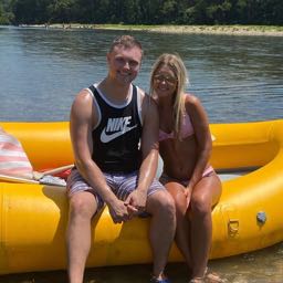 brady.bailey1 on One Bite Pizza App