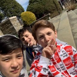 emery.saabye on One Bite Pizza App