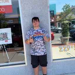 joe.conlon on One Bite Pizza App