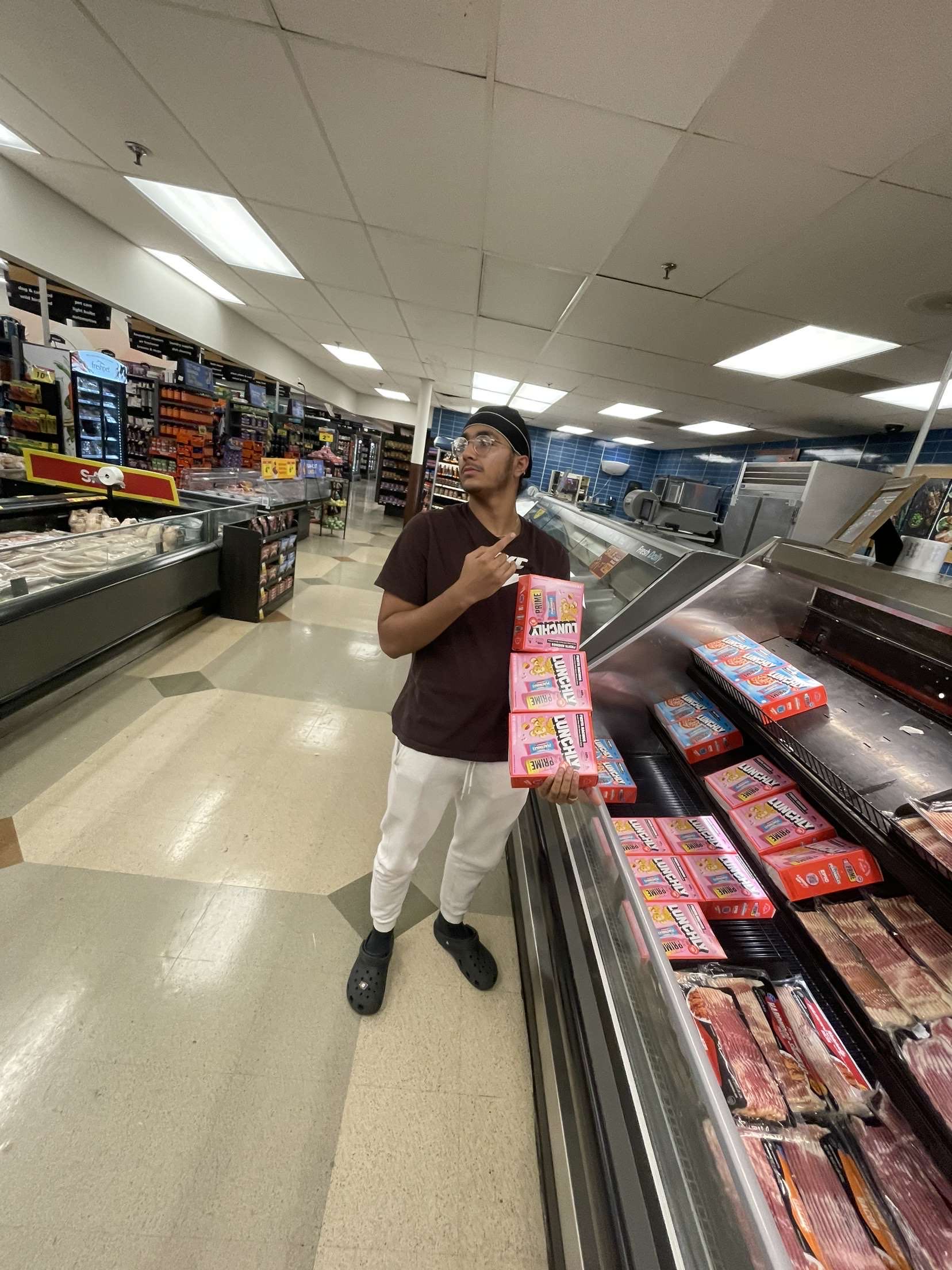 angad.talwar on One Bite Pizza App