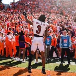 ant.p1 on One Bite Pizza App