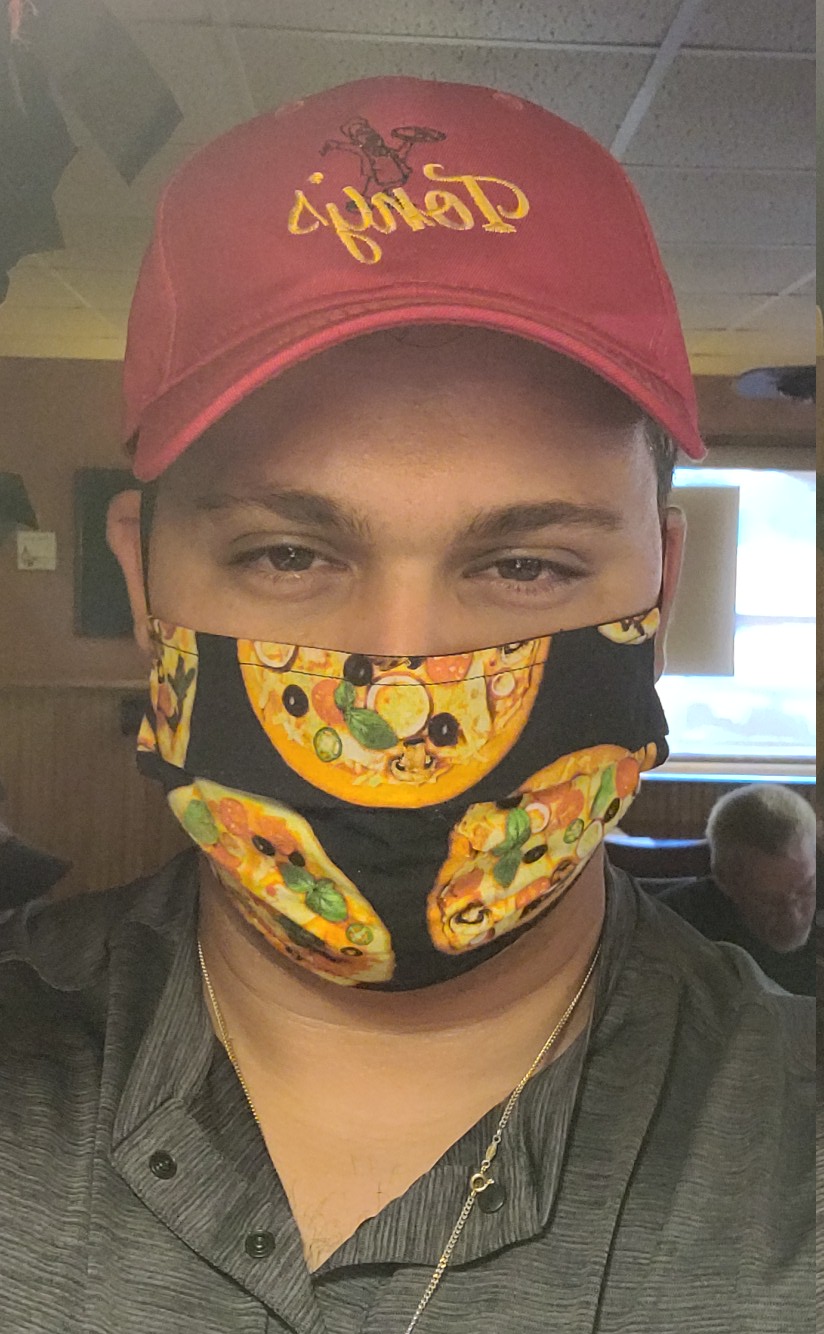 frankiegreviews on One Bite Pizza App