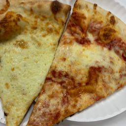 lori.kesilman on One Bite Pizza App