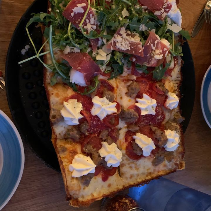 Pizza Review