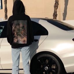 uzhy on One Bite Pizza App