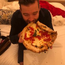 walt.burnett on One Bite Pizza App