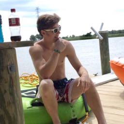 ethan.vial on One Bite Pizza App