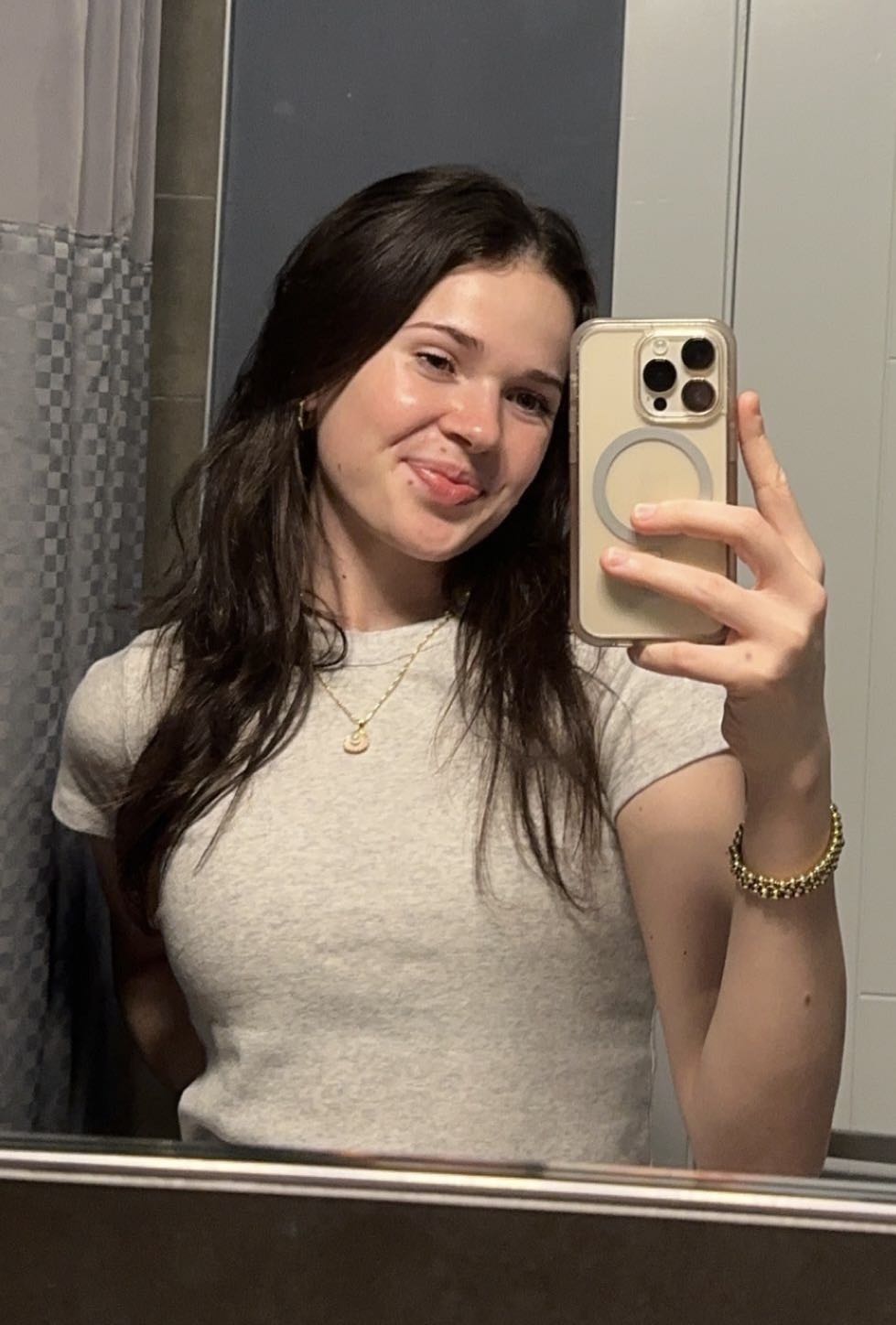 madi.gasque on One Bite Pizza App