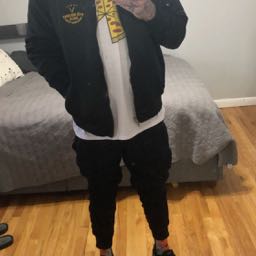 zachary.mindy on One Bite Pizza App