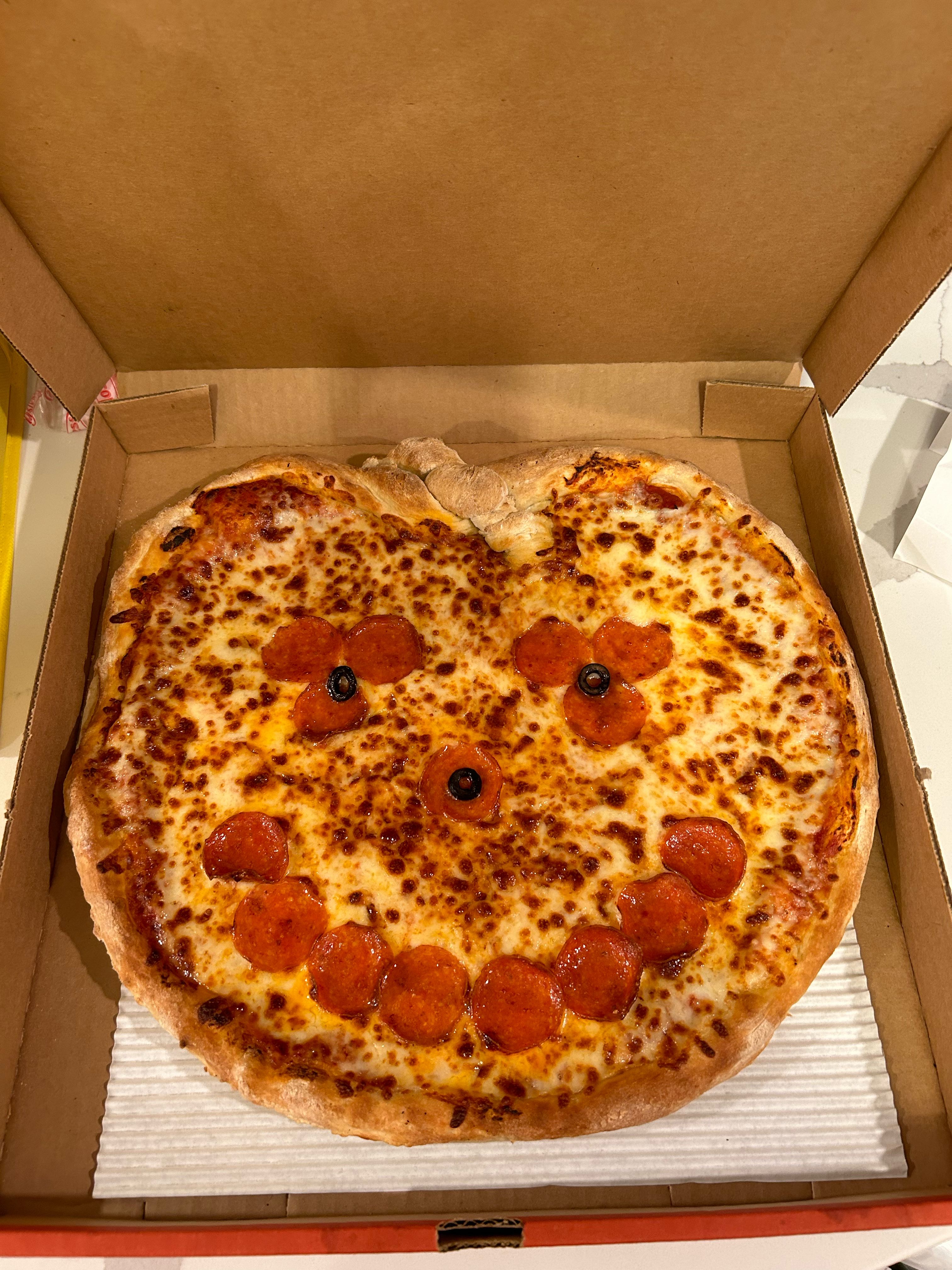 madelyn.storm on One Bite Pizza App