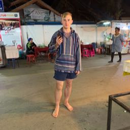 thekhonsu on One Bite Pizza App