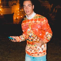 fadetoblake on One Bite Pizza App