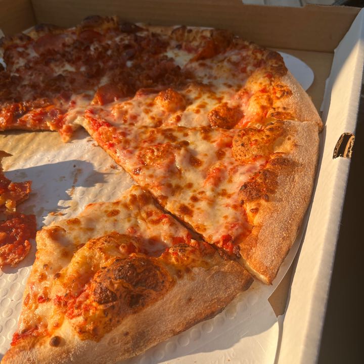 Ranger Joe's Pizza Reviews Kalispell, MT One Bite