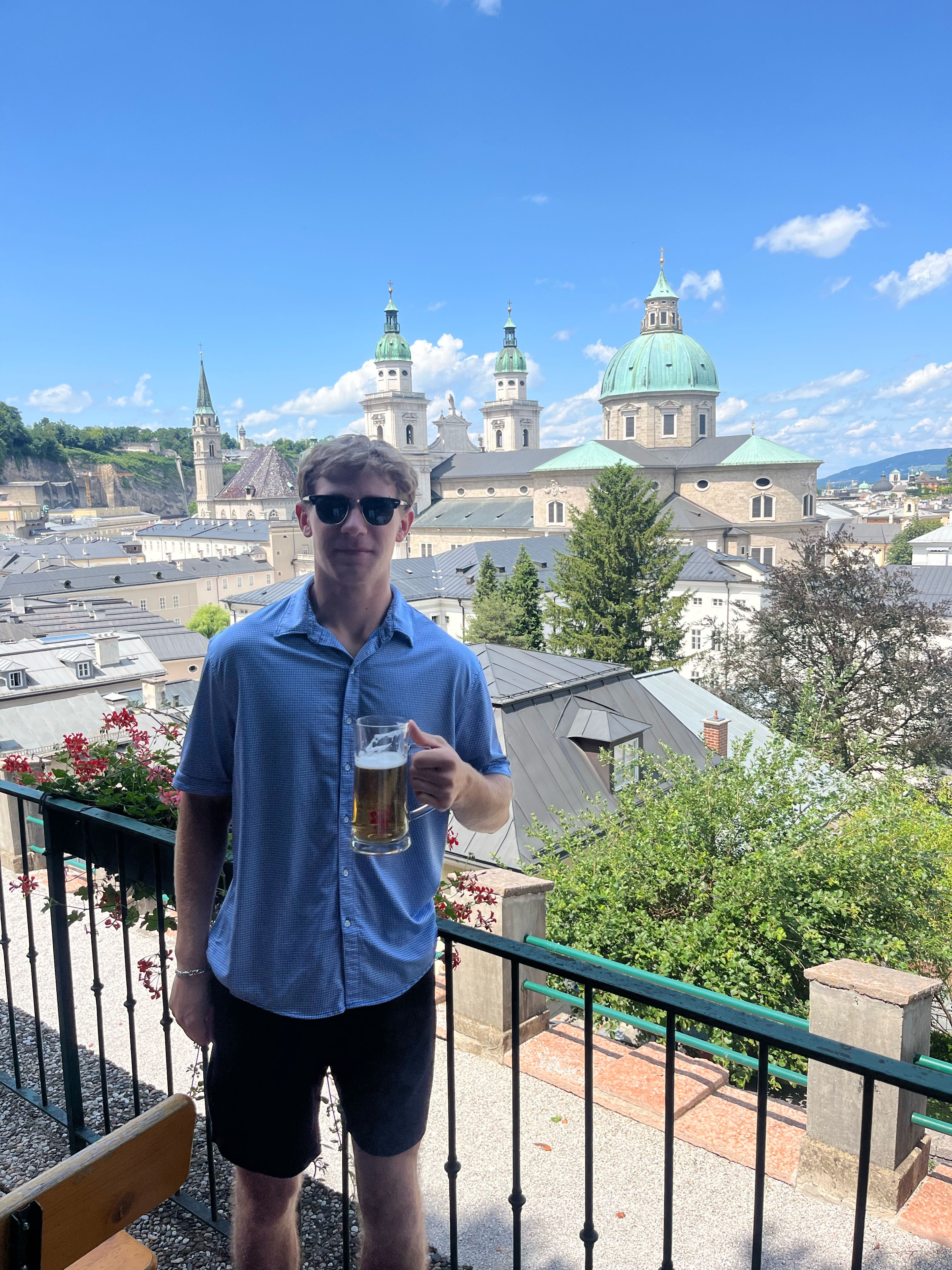 janko on One Bite Pizza App