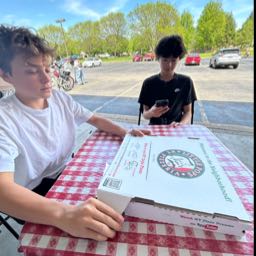 colin.signatur on One Bite Pizza App