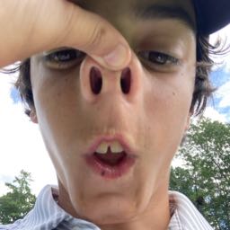 mr.muggins on One Bite Pizza App