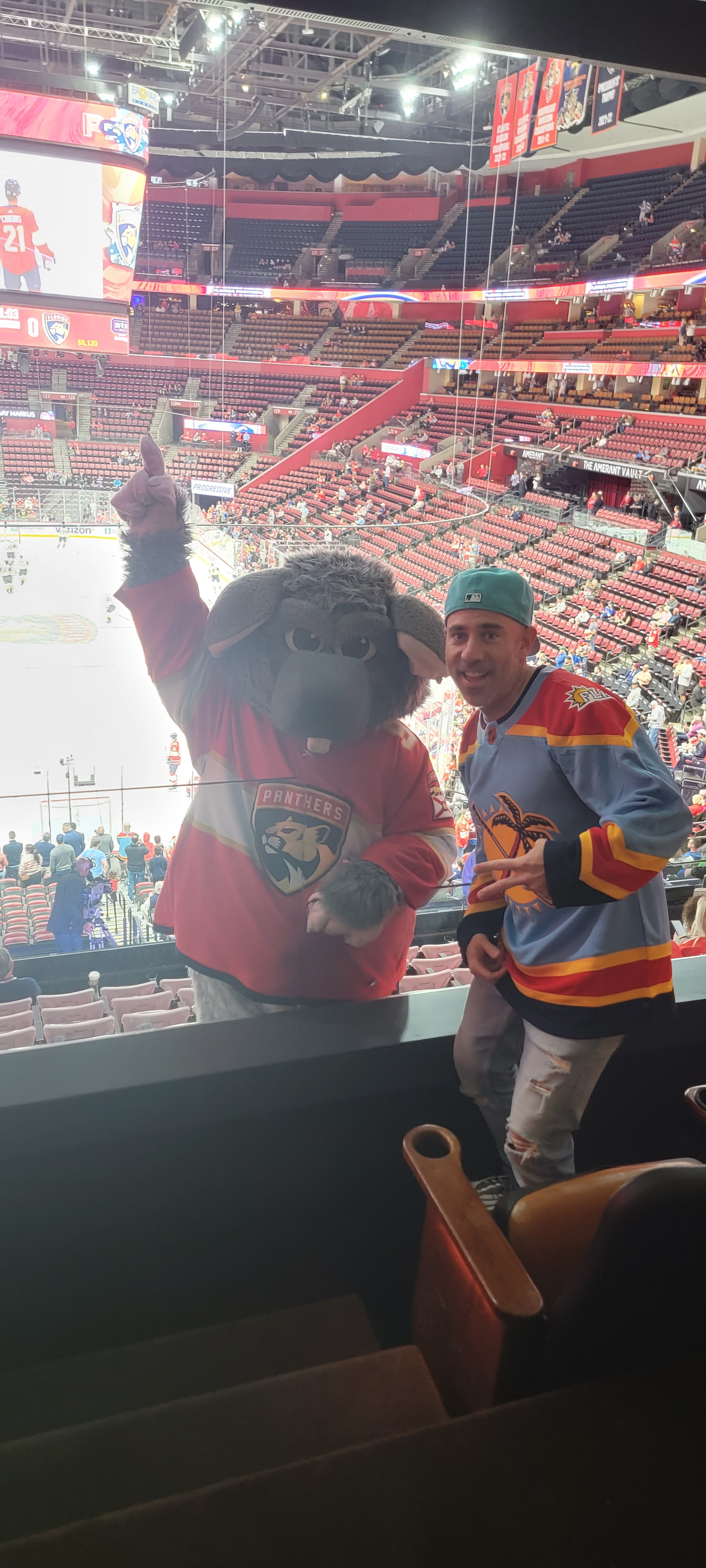 thatdude305 on One Bite Pizza App