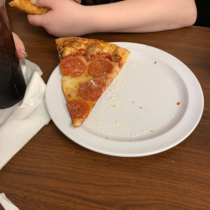 Cutter's Pizzeria of Alexandria Reviews Alexandria, AL One Bite