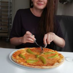 emilia.aalto on One Bite Pizza App