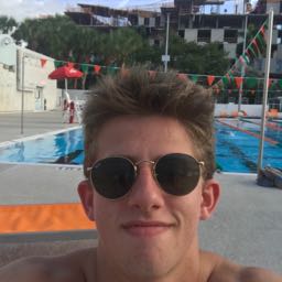 joeybaggadonuts on One Bite Pizza App