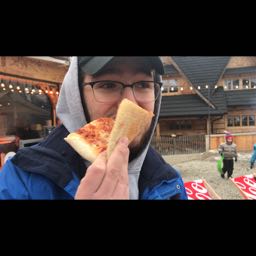 lms00 on One Bite Pizza App