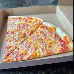 roxana.carrion on One Bite Pizza App