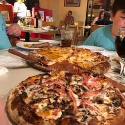 pete.giardino on One Bite Pizza App