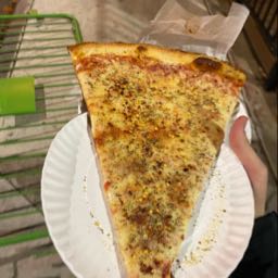 qapeze on One Bite Pizza App