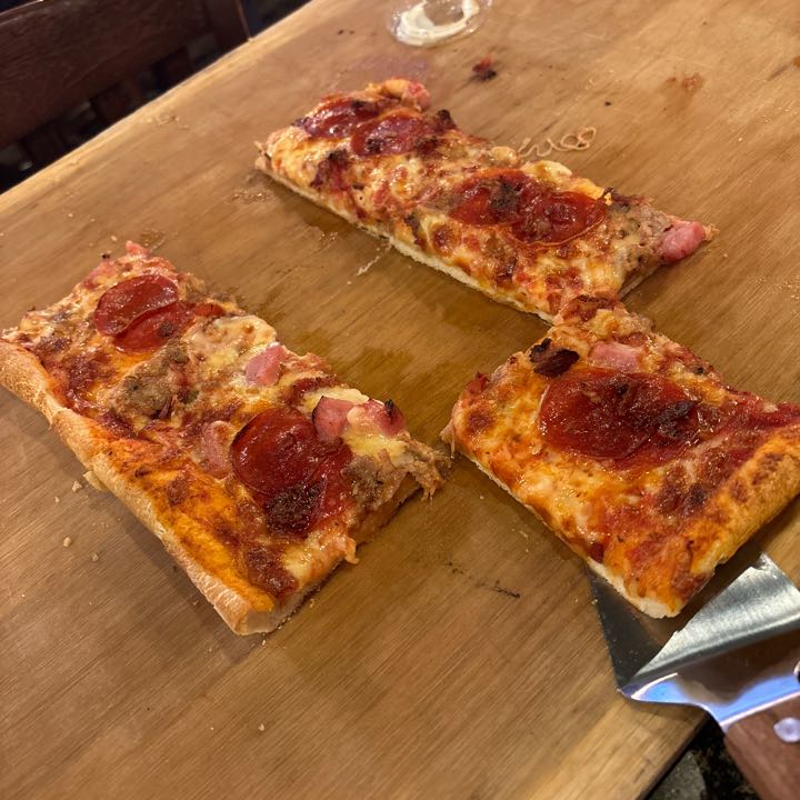 Pizza Review