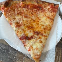 pizzaislife11 on One Bite Pizza App