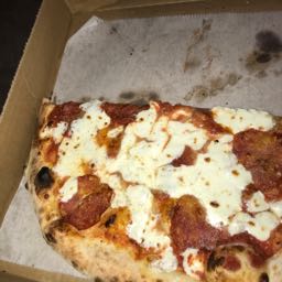 landon.sells on One Bite Pizza App