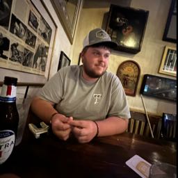 bryce.lands on One Bite Pizza App