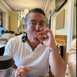 dana.tilley on One Bite Pizza App