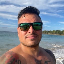 miaminavyvet on One Bite Pizza App