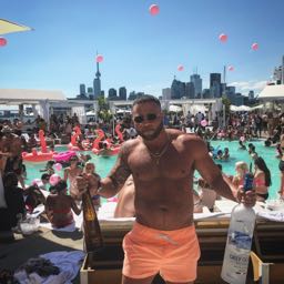 djtravietrav on One Bite Pizza App