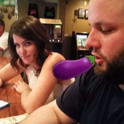 tuggb on One Bite Pizza App