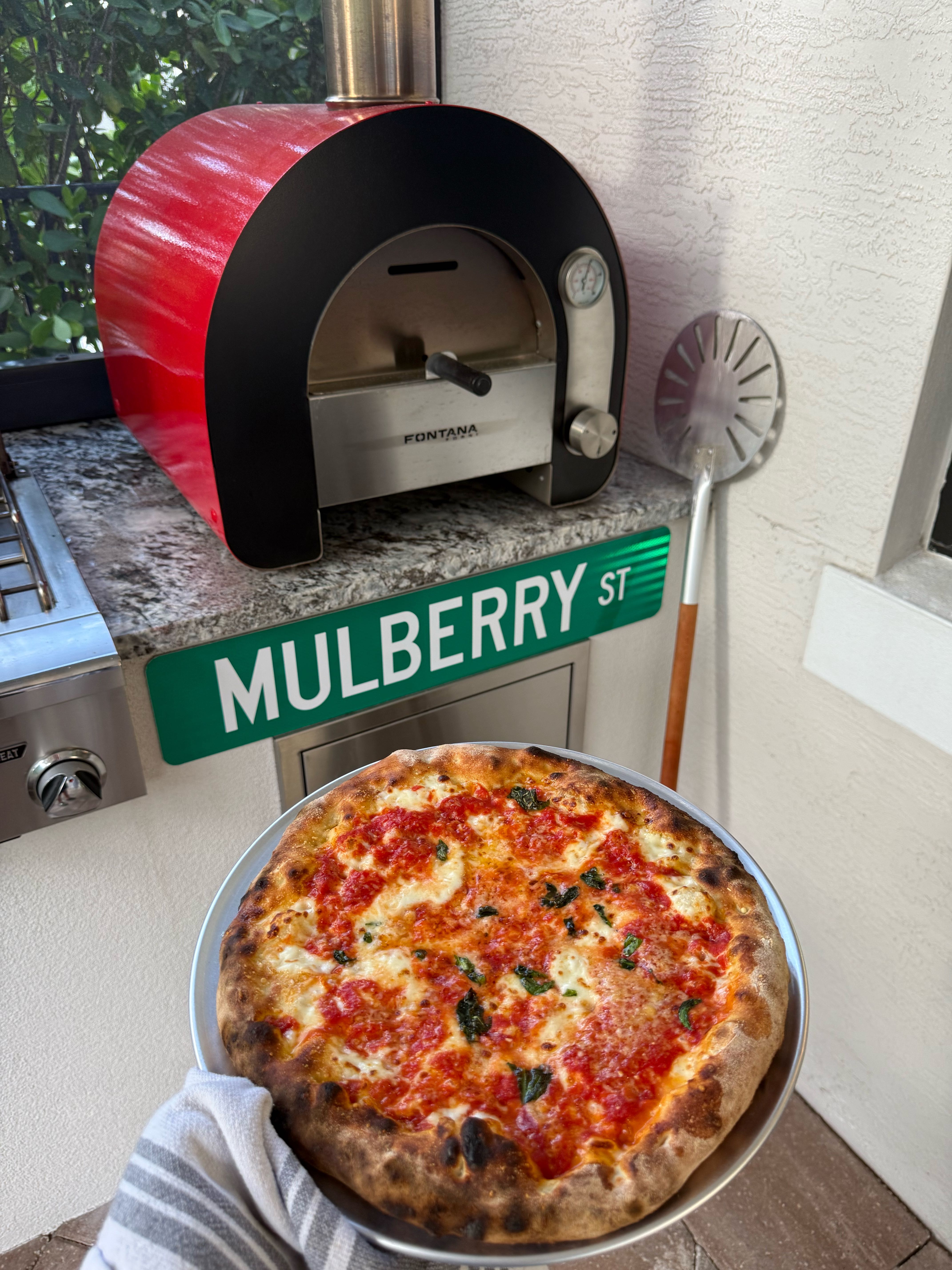 tommysmulberrystreet on One Bite Pizza App
