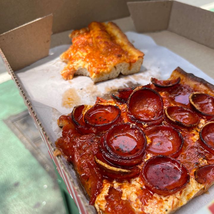 Pizza Review