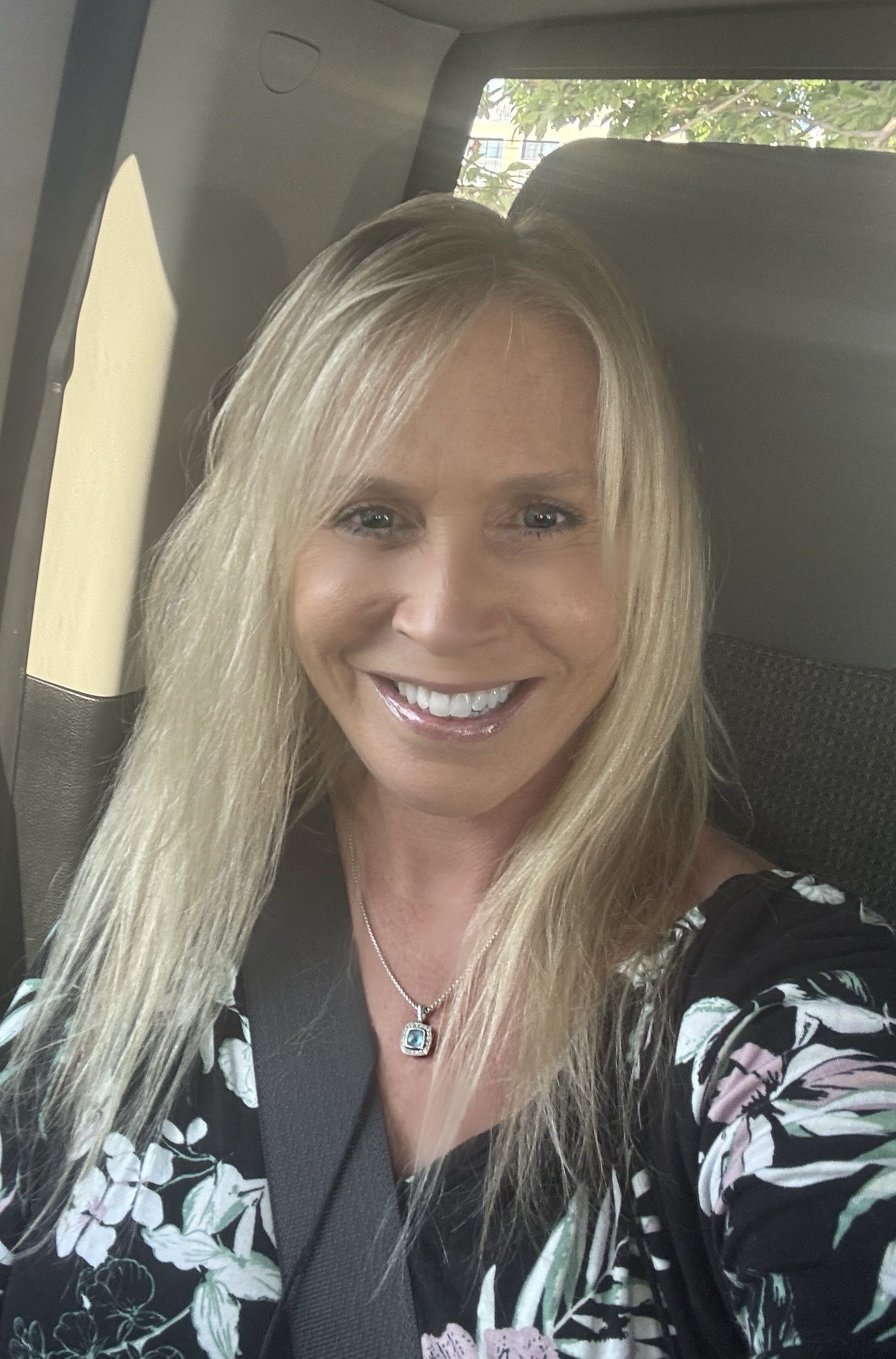 pamela.gerolimatos on One Bite Pizza App