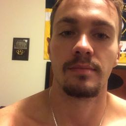 tfles20 on One Bite Pizza App