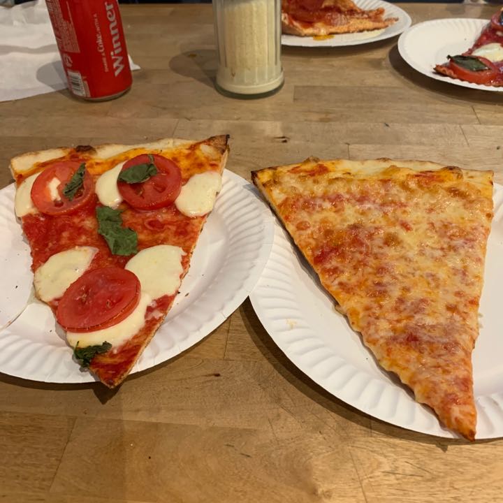 jetino.marks's Pizza Review at Joe's Pizza Hollywood One Bite