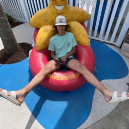 cade.collins on One Bite Pizza App